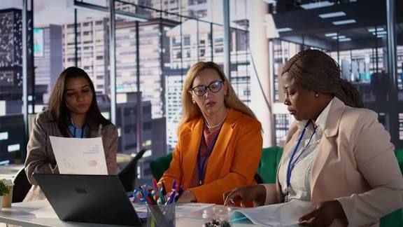 Key Benefits of Paid Learnerships for South African Youth and Employers